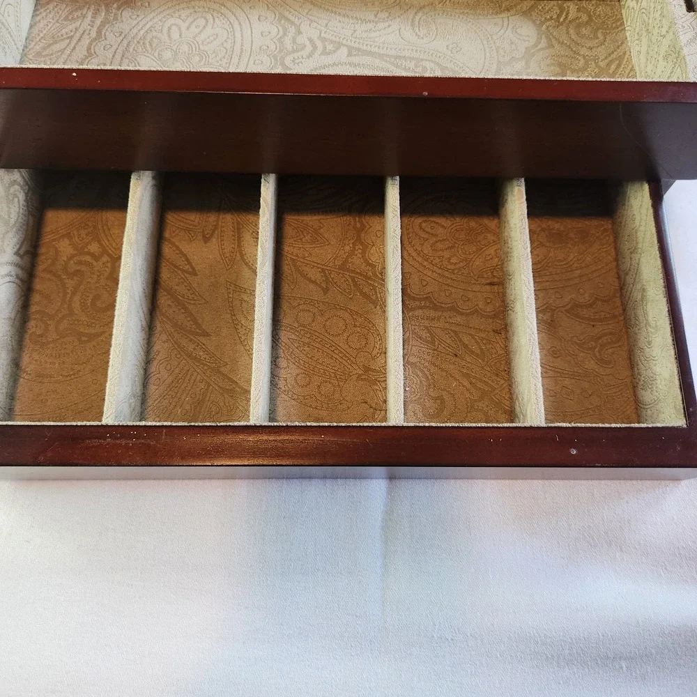 Bombay Redwood Jewelry Box Flip Lid Automatic Drawer Velvet Lined 12 x 8 x‎ 4